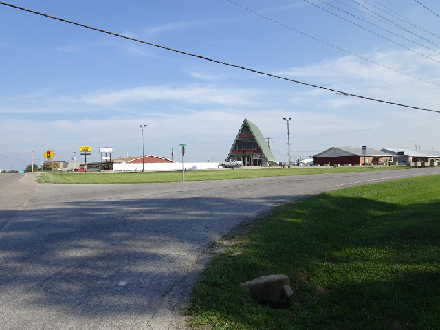 Near my hotel in Ste. Genevieve. Here, three roads form a triangle and the local businesses seem ine...
