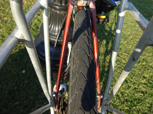 This back tyre is much better than the previous one. It's done just over a thousand kilometres now a...
