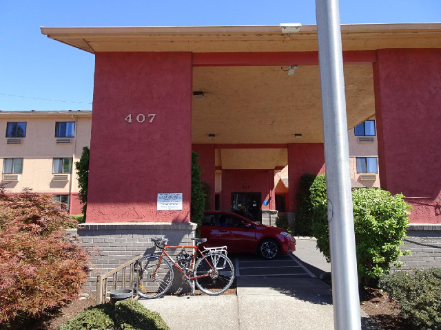 This hotel has handy bike parking.