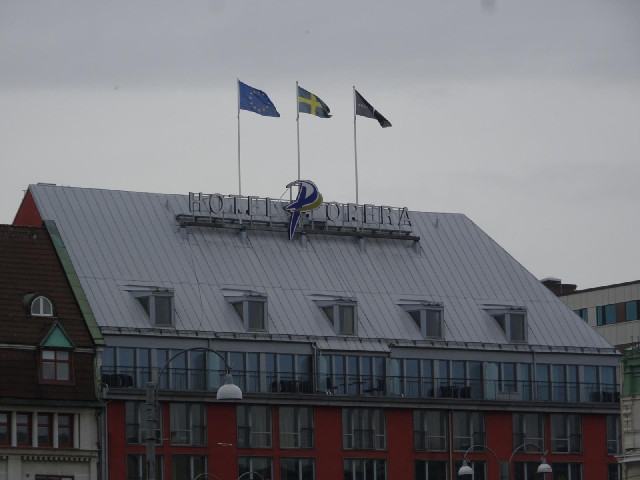 When choosing a hotel in Gothenburg, I considered the Opera. What I don;t understand is why its logo...