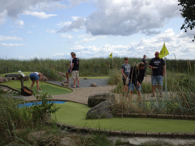 I'm seeing an unusual amount of crazy golf on this trip.