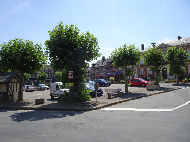 Today's ride is about 43 km. A few tears ago, I would have considered that an extremely short day an...