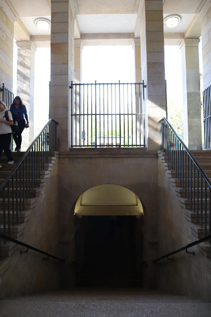 The entrance to the pedestrian tunnel to the column has typical 19th Century grandeur.