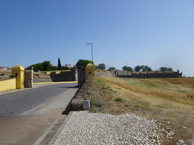 The old part of Elvas is a bastion fort on a hill.