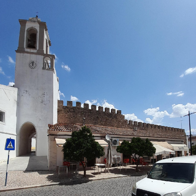 I thought the clock was non-functional but then it started to strike twelve while I was taking this ...