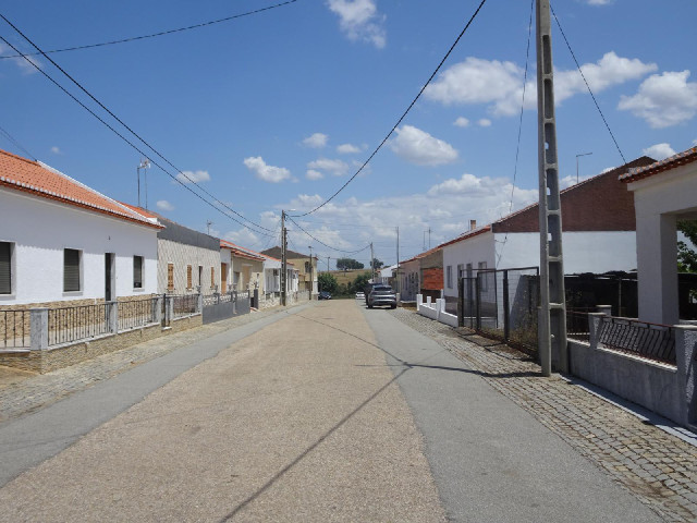 15th of January Road in Santo Amaro. My first three roads in Portugal have been the 13th, 14th and 1...