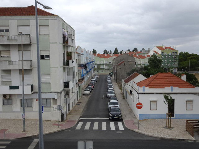 7th of November Road, seen from the footbridge in a railway station.