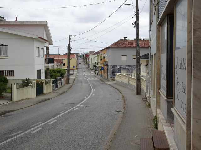 The main road in Vale Covo.