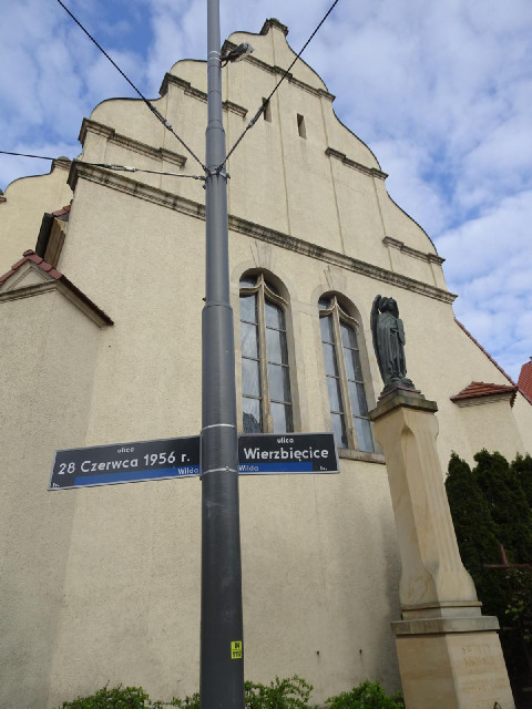 28th June Street begins here.