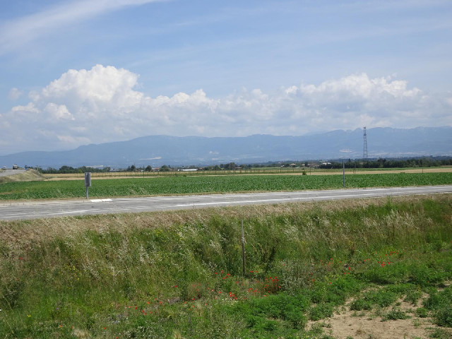 Here are the Alps again, this time seen from the French Side. It's quite funny to see Milan and Turi...