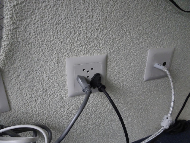 It's been a long time since I've been to Switzerland. I had forgotten the plugs were this shape. The...