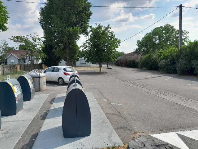 7th of February Road.