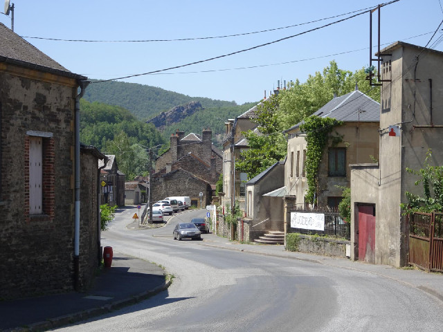 After a long drive, I've arrived in Bogny-sur-Meuse.