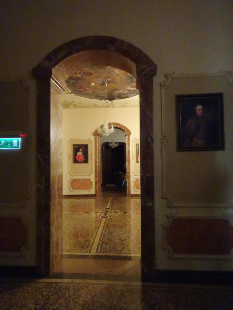 I'll show you a few more views of the hotel / castle.