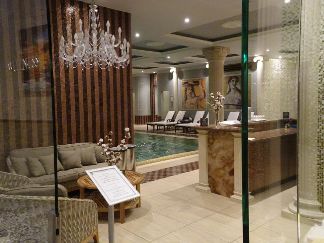 ... but in fact it just went to the swimming pool.