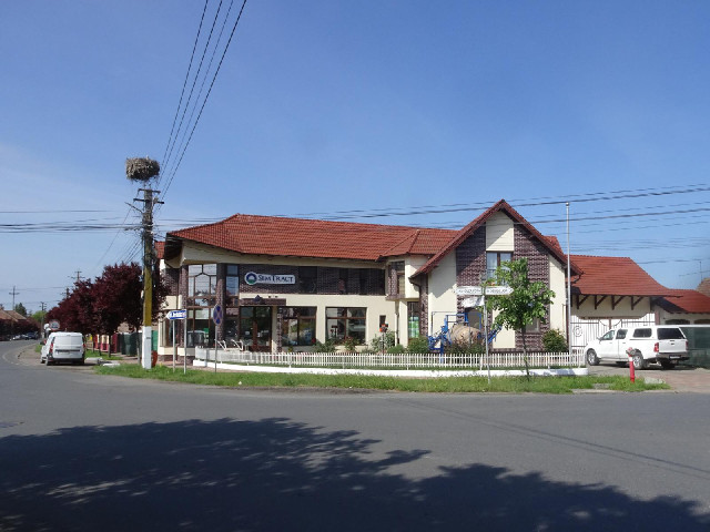 The weather has cleared up again and I'm in S&acirc;nnicolau Mare, on the corner of 16th December St...