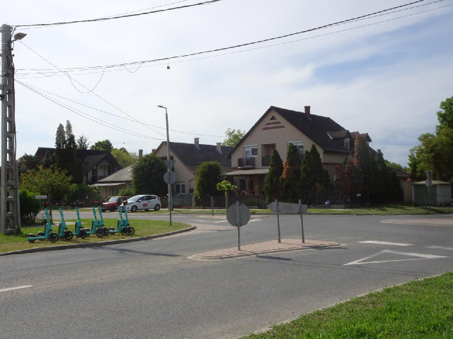 One corner of 6th September Square.