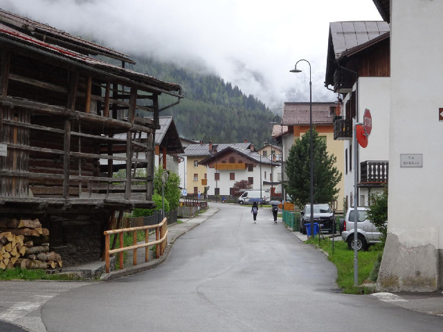 The woman who stopped me in Mel said she could tell I wasn't Italian because I wasn't using an unbre...