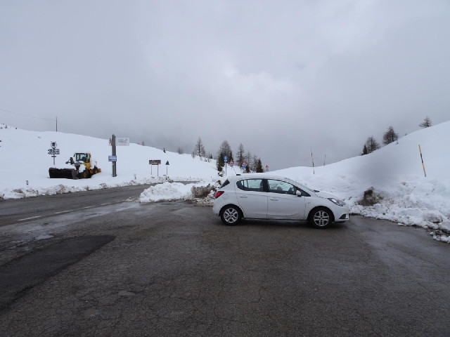 The top of the pass is snowy but rather pleasant. It's pretty much the first place where it hasn't b...