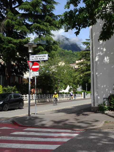 Meran.