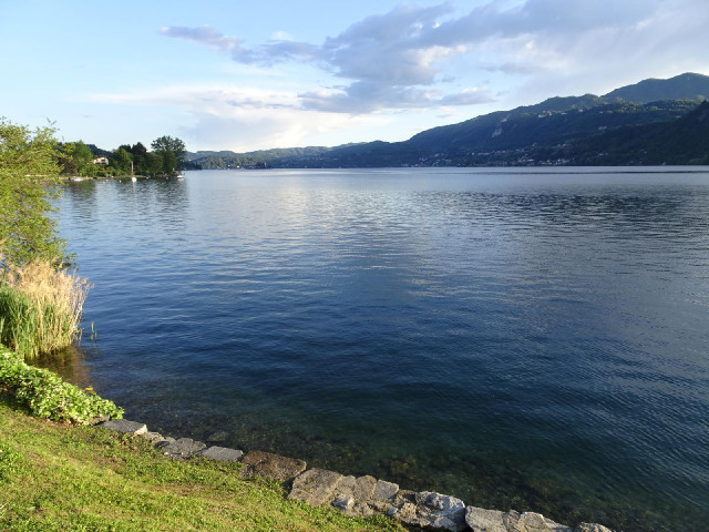 I'm now at my hotel on the bank of Lake Orta.