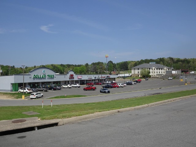 Here's my hotel, where I do have a reservation. Not that it matters: I don't think anywhere is as fu...