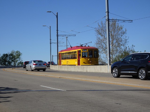 Little Rock has trams.
