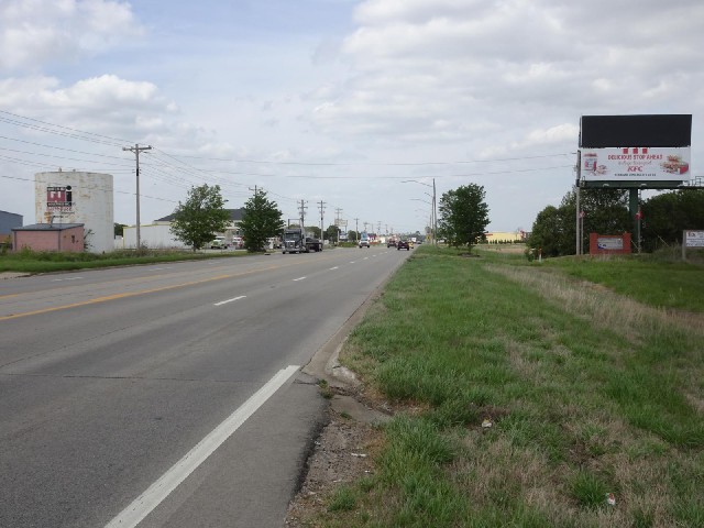 This is US Highway 67, which I have been on for the last 13 km. It's busier than most of the roads t...