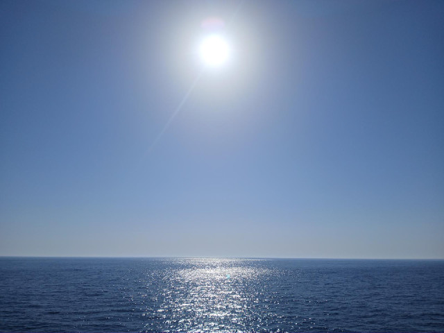 There's the Sun. The Moon must also be somewhere in the right-hand half of this picture too but you ...
