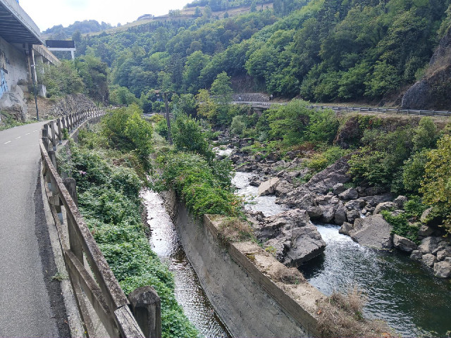 The last part of today' journey, from Eibar to Elg&oacute;ibar, is gently downhill along this river....