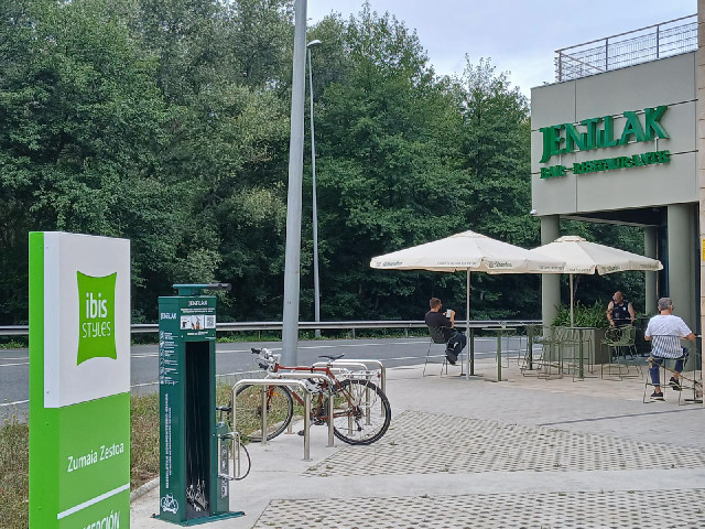 This is the first chain hotel of this trip, and also the first which has bike parking. It even has t...