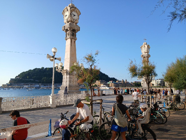 The left tower is a clock. The right one is a barometer.