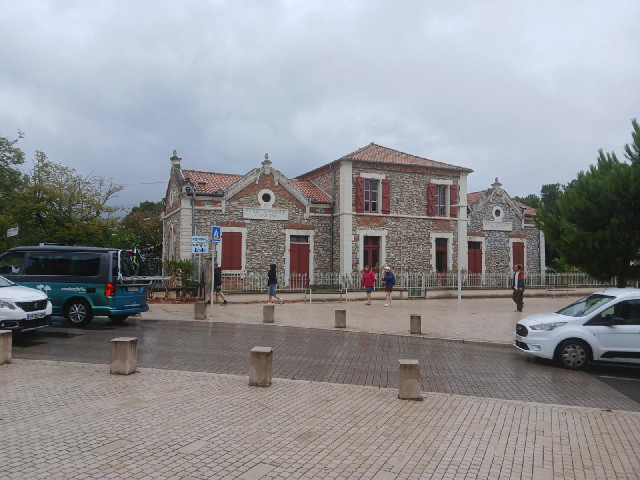 I think that is still a school but the stone inscriptions which say that the left side is for boys a...