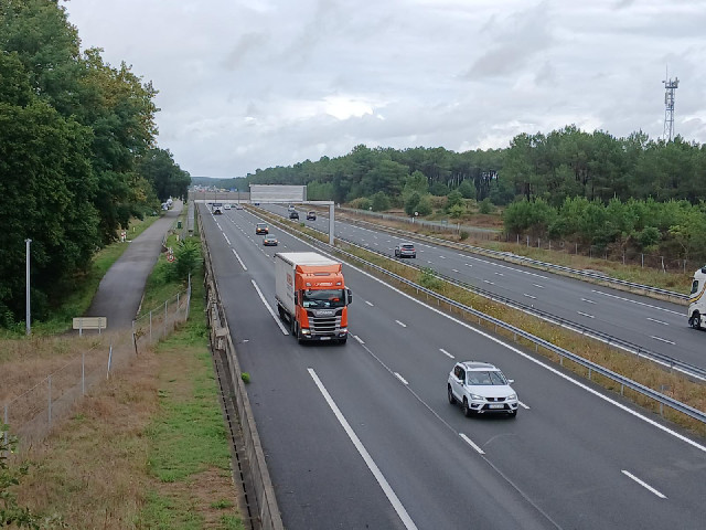 Today's ride is simply 22 km along this, the A63. It's what I think of as a Missouri-style road, a k...